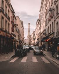 In this guide, we have created 3 itineraries that will help you plan your trip to paris. 8 Unforgettable Reasons To Visit Paris
