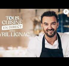 Un changement notable se profile : Cyril Lignac Tous En Cuisine Ce Que Les Telespectateurs Ne Voient Pas Purepeople