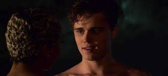 18 questions bêtes qu'on s'est posées devant l'épisode 10 de la saison 4 de  Riverdale