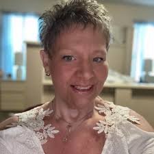 Outdoor lunch spots for 16-month-olds?