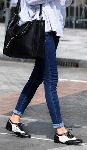 6 Stylish Outfits Black White Oxfords 5 Oxfords Outfit Outfit Shoes Oxford Shoes Outfit