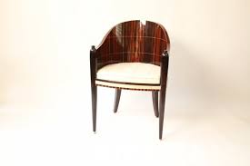 Die polsterung ist nach ihrem persönlichen wunsch in leder. Art Deco Schreibtisch Stuhl Ensemble 1920er Bei Pamono Kaufen