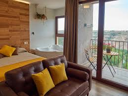 Tolosa en alcalá del júcar, es un destino interesante para realizar turismo rural por albacete. Casas Rurales Alcala Del Jucar Casas Rurales Maribel