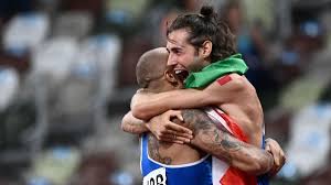 Parata di campioni olimpici e mondiali, 26 italiani. Ojwlmqwi68herm