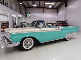 The 1959 ford range was introduced in late 1958 with the fairlane 500 as the top trim level.: 1959 Ford Fairlane 500 Galaxie Sunliner Convertible For Sale Daniel Schmitt Co