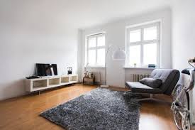 Dies ist ein tool, mit dem inhalte auf der webseite kombiniert oder geändert werden können. Helle Zentrale 1 Zimmer Wohnung In Der Beruhmten Karl Marx Allee Mobliert Wlan Inklusive 1 Zimmer Wohnung In Berlin Friedrichshain