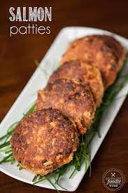 Instructions in a large bowl whisk together flour and cornmeal. Best Ever Salmon Patties Recipe And Video Self Proclaimed Foodie
