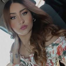 Jennifer Borjas's Instagram, Twitter & Facebook