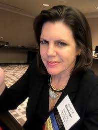 Laura Thode's Instagram, Twitter & Facebook