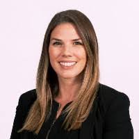 Kelly Fenner's Instagram, Twitter & Facebook