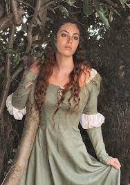 Ophelia tragic daughter of polonius in shakespeare's 'hamlet'. Fantasy Fairytale Forest Maiden Historical Dresses Renaissance Fair Costume Medieval Fashion