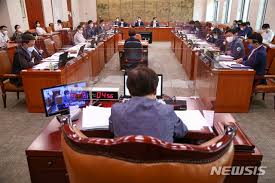 교회언론회, 법안소위 통과한 언론중재법 개정안 우려. ë‰´ì‹œìŠ¤