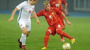 Sam dymond 21st jun 2021, 18:26. Leeds United Ezgjan Alioski Was In Action For Facebook