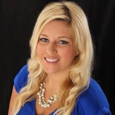 Jill Cano's Instagram, Twitter & Facebook