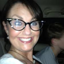 Rhonda Steadman's Instagram, Twitter & Facebook