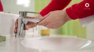 Reserva boletos para un vuelo a sector 4. Peste 130 De Imobile Din Sectorul 4 Fara Apa Calda Pana La Orele 24 00 Sectorul 4 Live