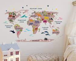 Zur verschönerung der wand im kinderzimmer eignen sich wandsticker optimal. Wandtattoo Weltkarte Fur Kinder Deko Furs Kinderzimmer