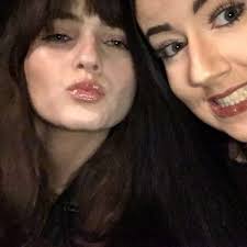 Rachel Devaney (@Rachdeve)