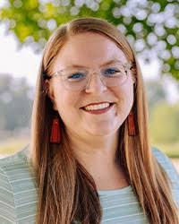 Danielle Miner's Instagram, Twitter & Facebook