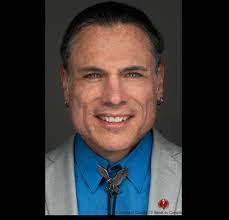 Robert Jardine (@RobertJardine19)