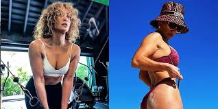 From jennifer lopez to meghan markle, these women prove age really is nothing but a number as they welcomed newborns later in life. What Jennifer Lopez S Diet Looks Like J Lo S Diet And Exercise Plan