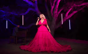 Katy perry announces she plans to 'break records' when she returns to australia to play at the 2020 icc women's t20 world cup. Katy Perry Performed For Unicef Changemaker 2020 In Monsoori