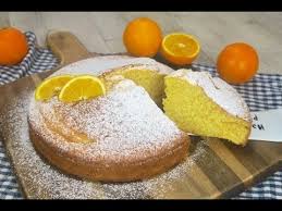 Usate però rigorosamente sempre arance non trattate, visto che utilizzerete anche la buccia, il risultato sarà un dolce sofficissimo e di un aroma intenso. Pan D Arancio Pronto In 5 Minuti Il Trucchetto Che Proverete Subito Youtube