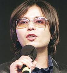 Мурат 18 лет тебя нет но твои песни до сих пор звучат с теплотой Мурат  Насыров. Ему было 37..