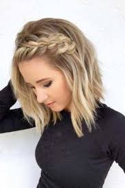 Lynn Baier's Instagram, Twitter & Facebook