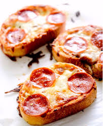 Don T Plan Your Super Bowl Party Until You Ve Seen These 15 Game Day Foods Garlic Bread Pizza Toast Recipes Pizza Bread