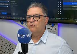 Patinetes e monociclos: Secretário promete regulamentação em quatro meses