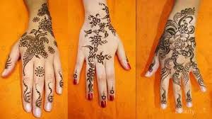 Motif henna simple merupakan jenis motif henna yang tidak terlalu rumit dalam pembuatannya. Percantik Tangan Mu Dengan Inspirasi Desain Henna Berikut