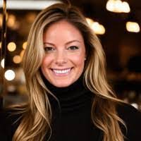 Anna Garbarino's Instagram, Twitter & Facebook