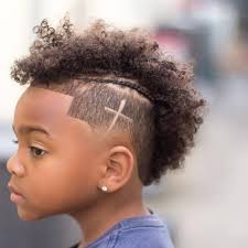 In this haircut, it has a thick set of hair moving from the front all the way to the back forming a favorite mohawk style. Pin On Hair Cuts
