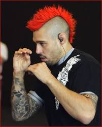 Mma Cage Fighter Dan Hardy Men Hair Color Cool Hairstyles Creative Hairstyles