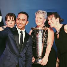 The exact reason behind hamilton's parents' divorce was a misunderstanding. Facebook