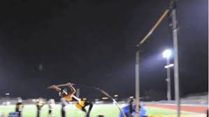 Always Being Thankful You Didn T Try Pole Vault Track And Field Pole Vault Fails Pole Vault