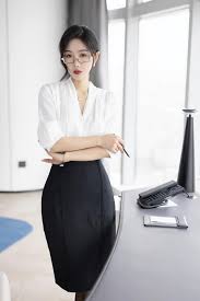 职场御姐戴眼镜推荐_职场带什么款式眼镜-CSDN博客