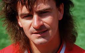 Chris Sutton slaps Charlie Nicholas down over Ibrox claim