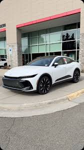 Image result for Oxygen White 2023 Crown