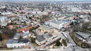 Jak prezentuje się bełchatów z lotu ptaka, jeszcze w zimowej odsłonie? Foto Radomsko Z Lotu Ptaka Ul Kosciuszki Narutowicza I Reymonta Radomsko24 Pl