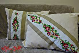 Kihnu Felt Eski Islemelerden Yeni Yastiklar Making New Pillows With Old Handworks Yastiklar Kirlent Aplike Yastik