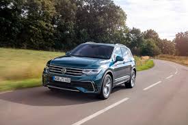 We did not find results for: Fahrvorstellung Vw Tiguan Zwei Flaggschiffe Auto Medienportal Net