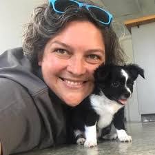 Crystal Arnott's Instagram, Twitter & Facebook