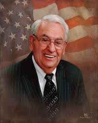 Scott Cutshaw's Instagram, Twitter & Facebook