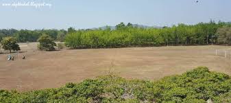 Berikut ini adalah ukuran lapangan sepak bola yang bisa anda pahami. Unit Koku Skpt Ukuran Padang Bola Sepak Sk Padang Terap