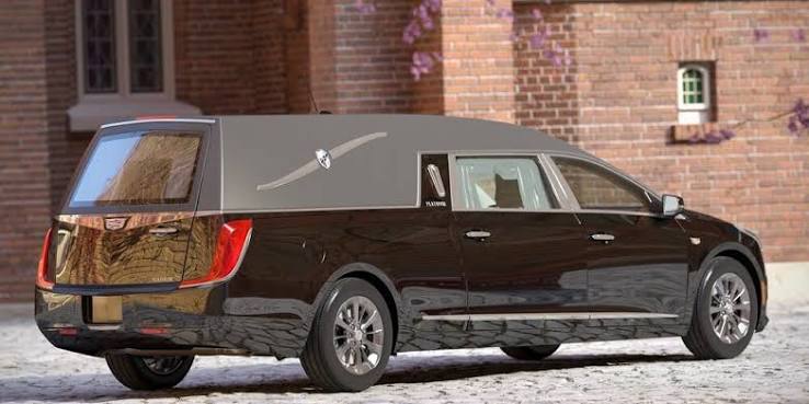 Hearse vs. Funeral Car: What Is the Difference? | CoachWest