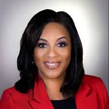 Dionne Fox's Instagram, Twitter & Facebook