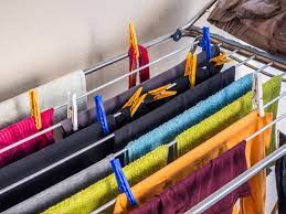 Odayı nemlendirirken dikkat edilmesi gereken bir nokta da özellikle alerjik olan kişilerde ortam nemi yüzde 50'ye çıkarılmamalıdır. Evinizi Nemlendirmenin 6 Yolu 2021 Fikirleri