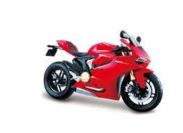 Maisto 1 12 Ducati 1199 Diecast Model Motorcycle 11108r This Ducati 1199 Panigale Diecast Model Motorcycle Is Red And F Ducati 1199 Panigale Ducati 1199 Ducati